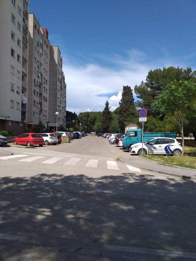 Ferienwohnung Popovic Pula Exterior foto